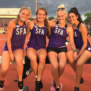 Meet your Posher, Caitlin